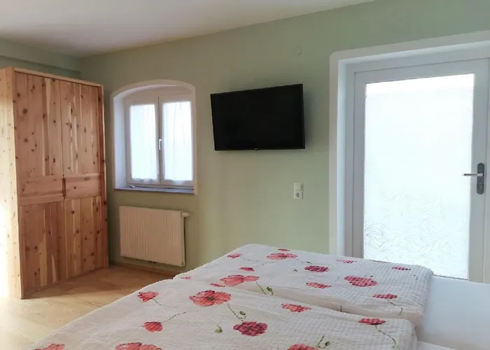 Pensión Haus Monti 3*