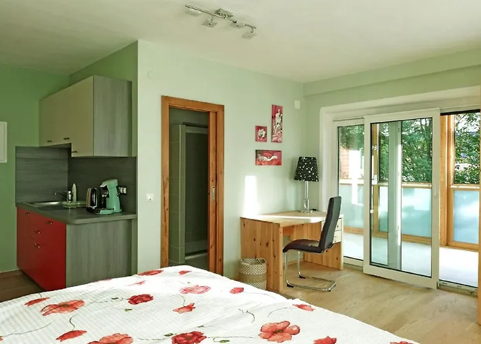 Haus Monti Maria Lanzendorf